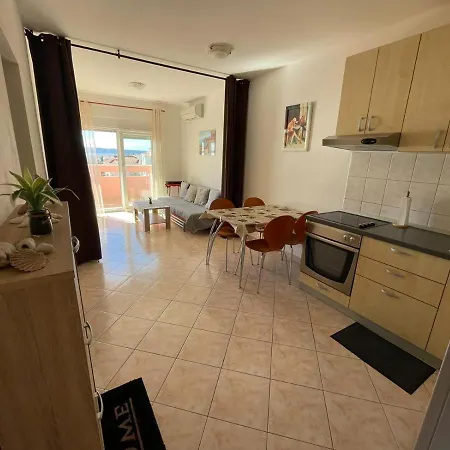 Mavarcica トロギール